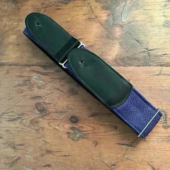 Adjustable Padded Purple Guitar Strap with Sparkles - Picture 3 of 4